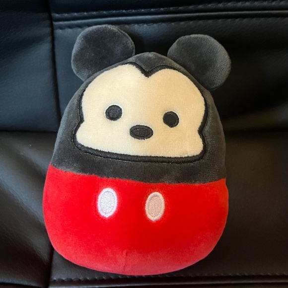 Disney Mickey Mouse Through the Years Squishmallow Set - Picture 3 of 6